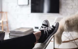 kaboompics Female legs lying on table